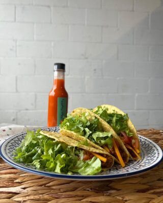 Happy Cinco de Mayo! Lettuce add some crunch to your tacos today. 🌮 

Ft. @shopburrow Prof Pepper’s Sauce 🔥